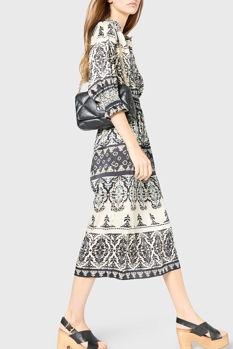 PETUNIA - Приталенное платье-миди с принтом